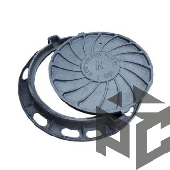 Люк чугун (средний) А30 Ду740х80мм (12.5т) Сантехпром фото. Люк чугун (средний) А30 Ду740х80мм (12.5т) Сантехпром оптом и в розницу. Доставка по РФ. Люк чугун (средний) А30 Ду740х80мм (12.5т) Сантехпром от производителя "Рускон"